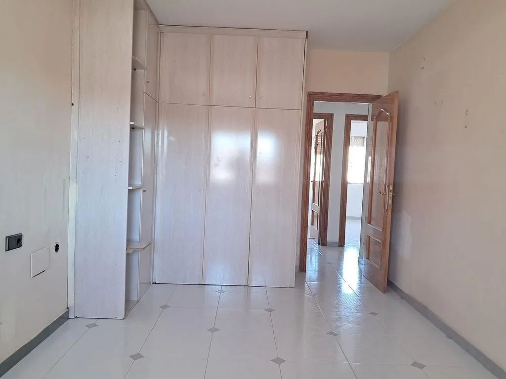Entrée - 3-Bedroom Flat with Terrace in Puente Tocinos
