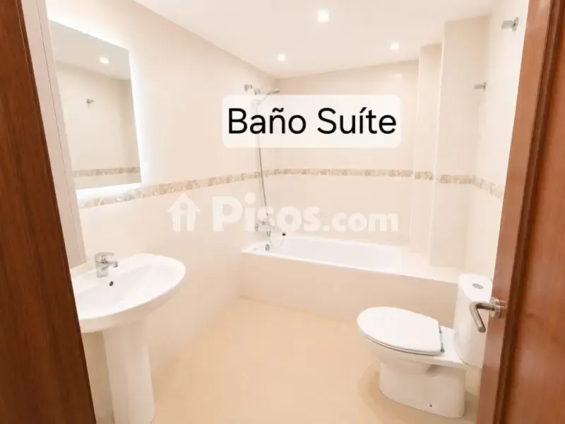 Bathrooms - Apartment with Terrace in Campos