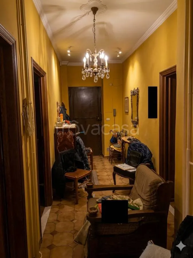 Hallway - Auction Apartment with Balcony in Turin