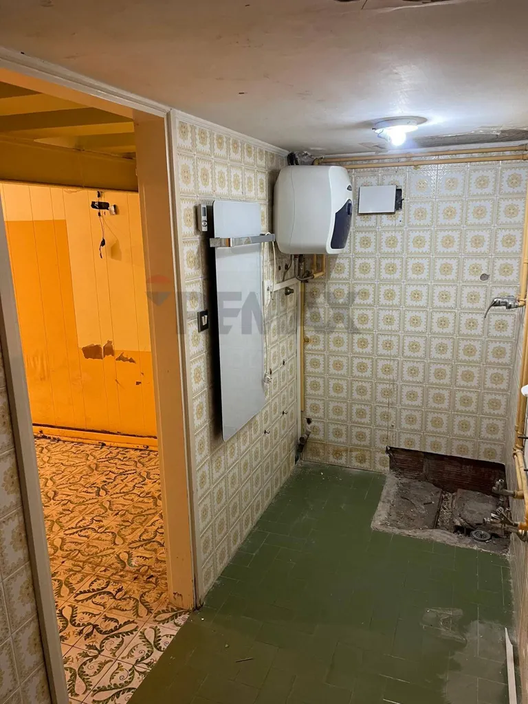Garaaž - Office with Private Access in San Polo, Venice