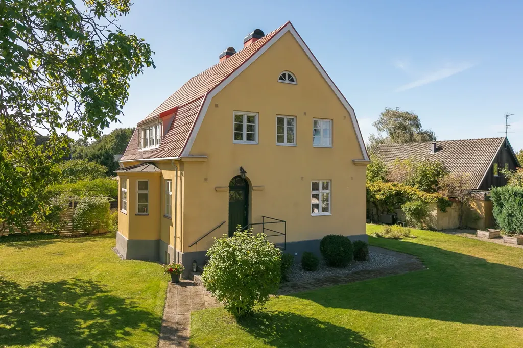 Õhuvaade - 1920s Villa with Pool in Skåne