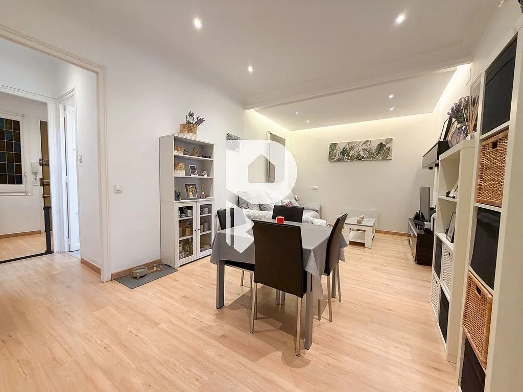 Salle à manger - Apartment with Historical Facade in Sant Antoni