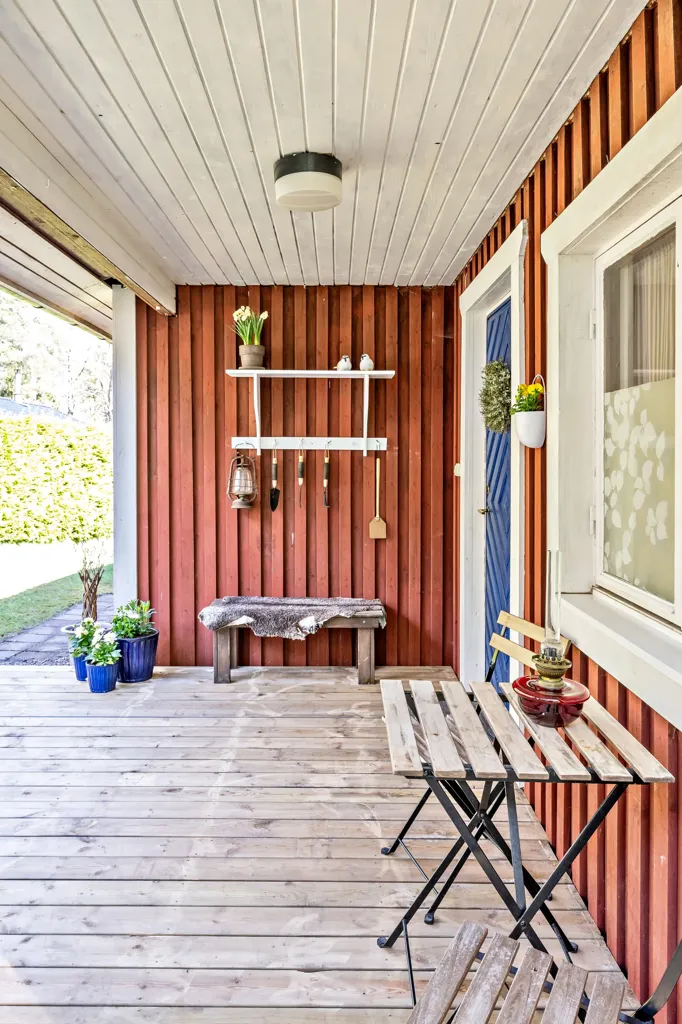 Terrass - Charming Cottage with Garden in Norrköping