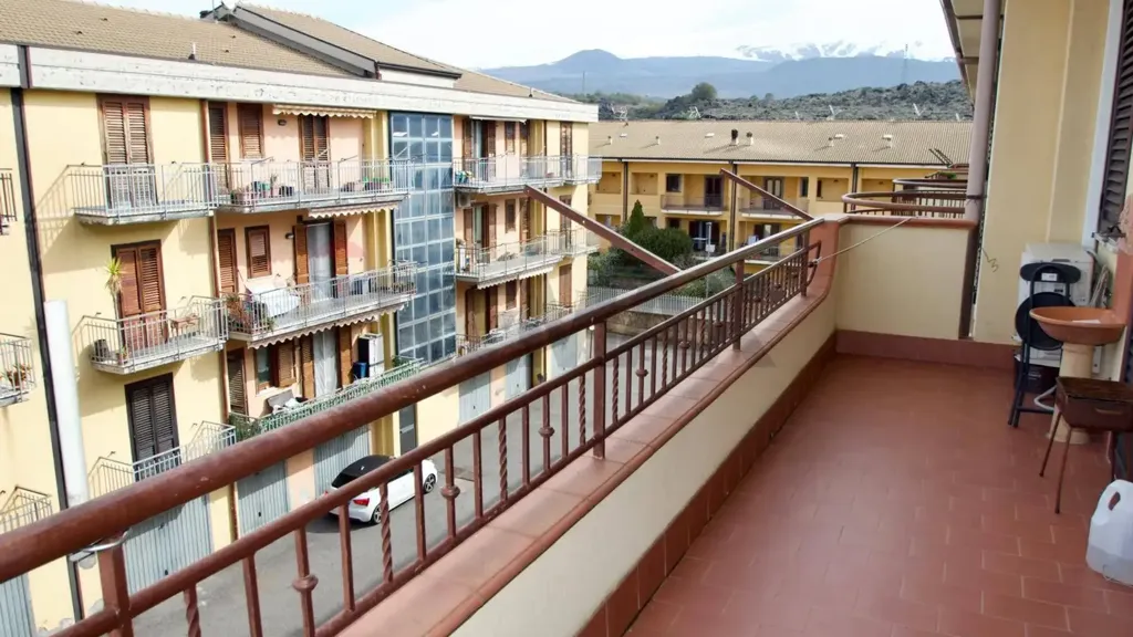 Balcone - Panoramic Apartment with Balcony in Bronte