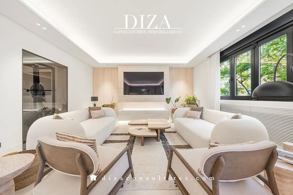 Séjour - Penthouse with Garden View in Salamanca