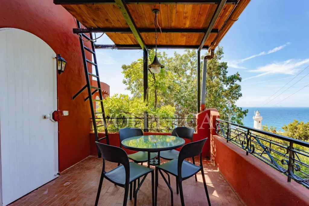 Terrass - Villa with Private Garden near Punta Rossa