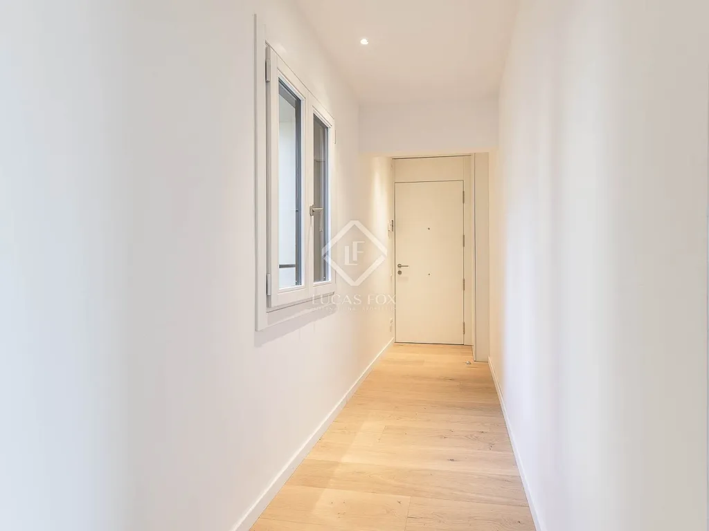 Entrée - Renovated Apartment with Terrace in Eixample Right