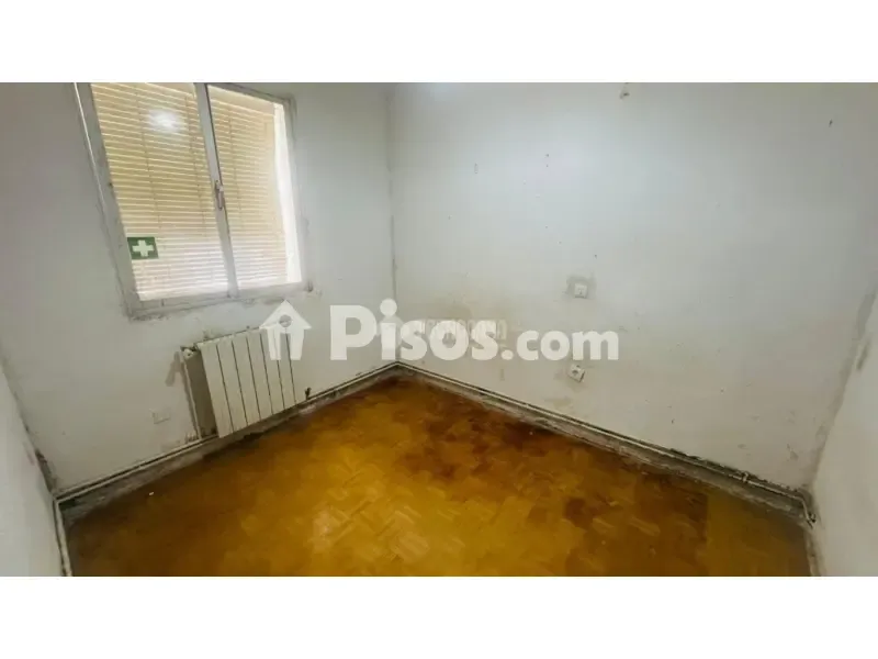 Toad - Apartment with Terrace in Aluche, Madrid