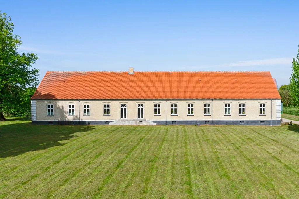 Aerial - Historic Manor with Garden in Midtsjælland