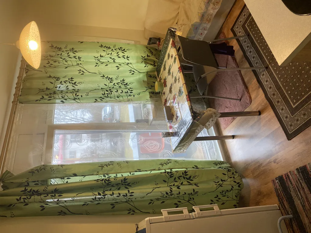 Séjour - 1-Bedroom Flat with Balcony in Habaja