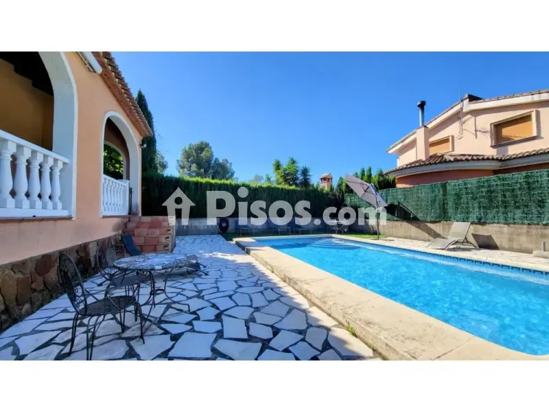 Bassein - Chalet with Mountain and Sea Views in Montecorona