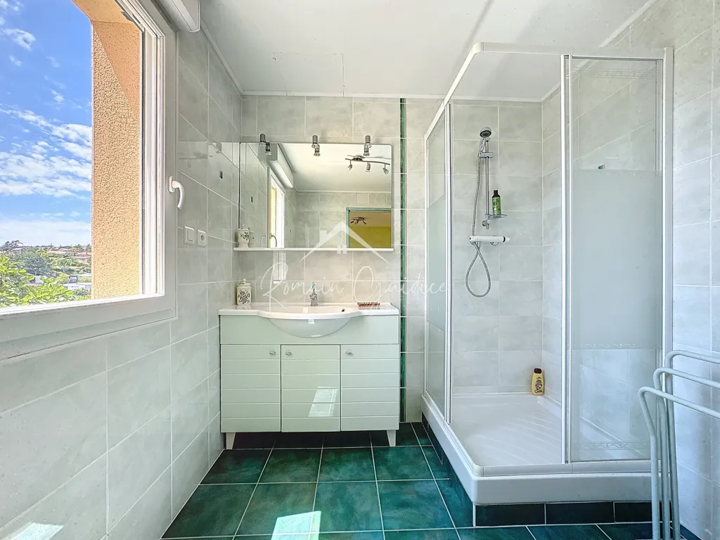 Vannitoad - Villa with Impressive View in Millau
