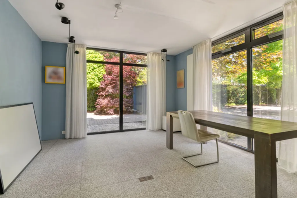Kabinet - Charming Villa with Garden in Oud-Turnhout
