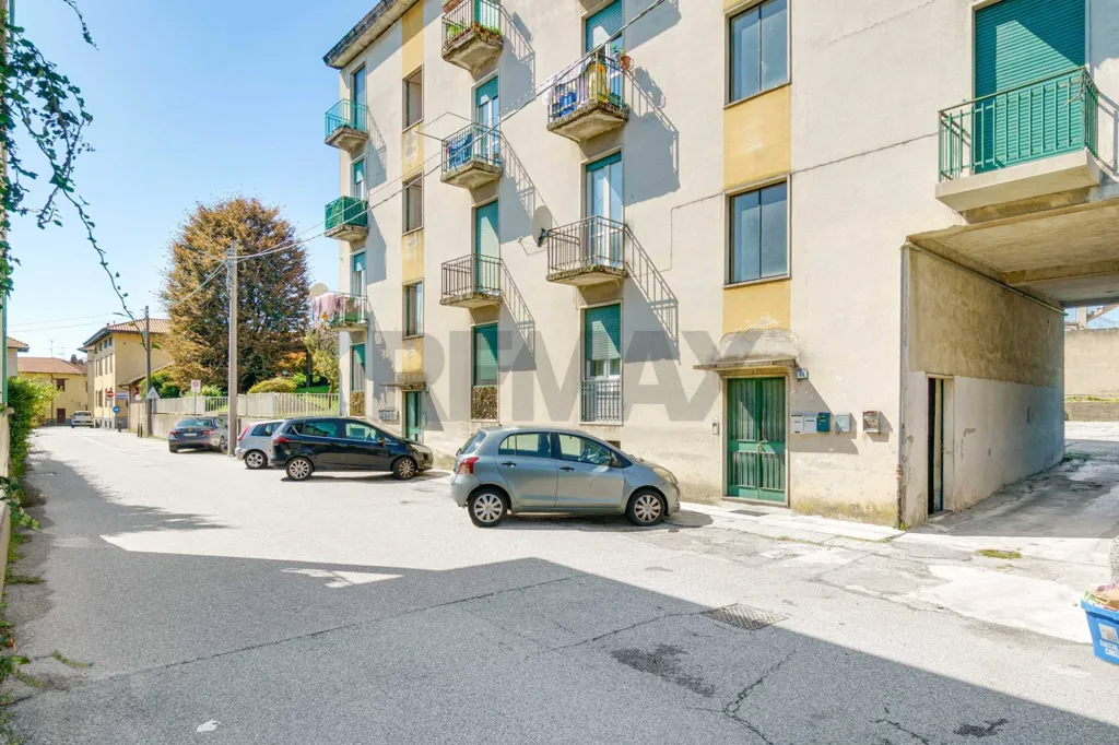 Extérieur - Modernised Two-Bedroom Apartment in Arsago Seprio
