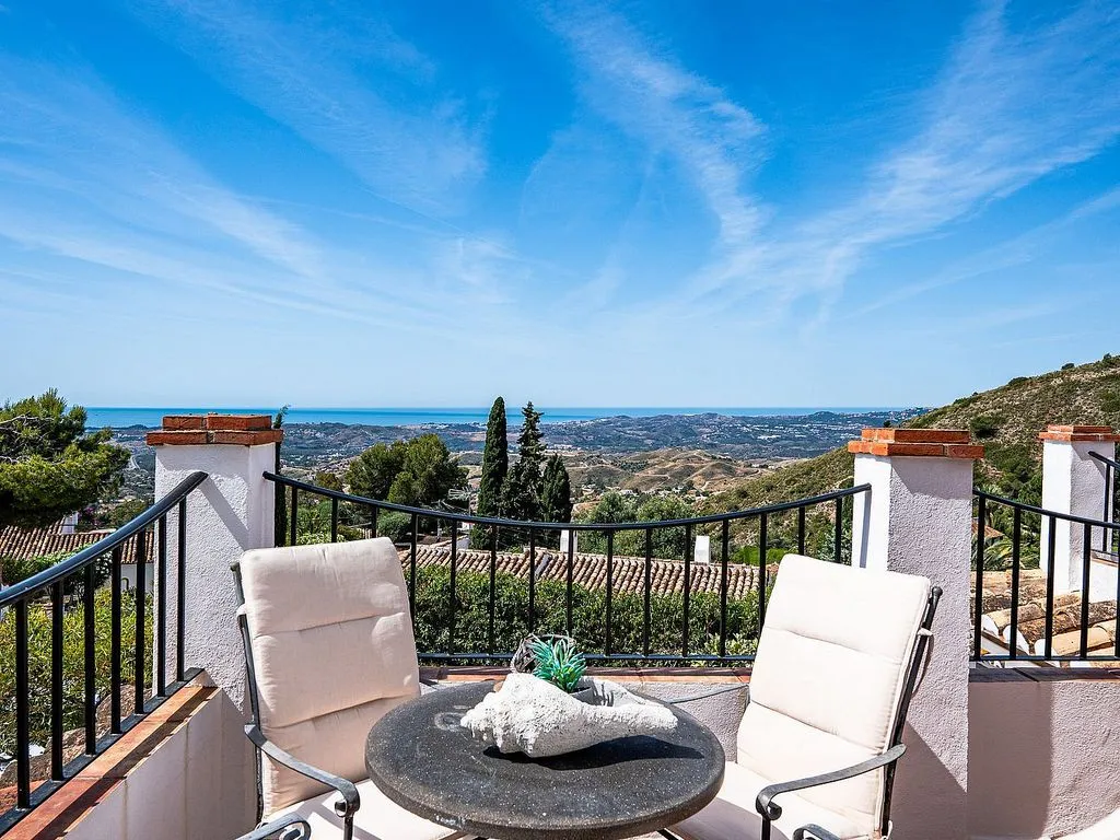 Terrass - Luxury Villa with Pool in Mijas
