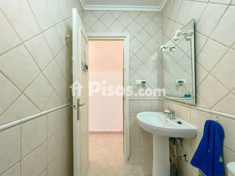 Salles de bain - Bungalow with Private Garden in Lomas Altas