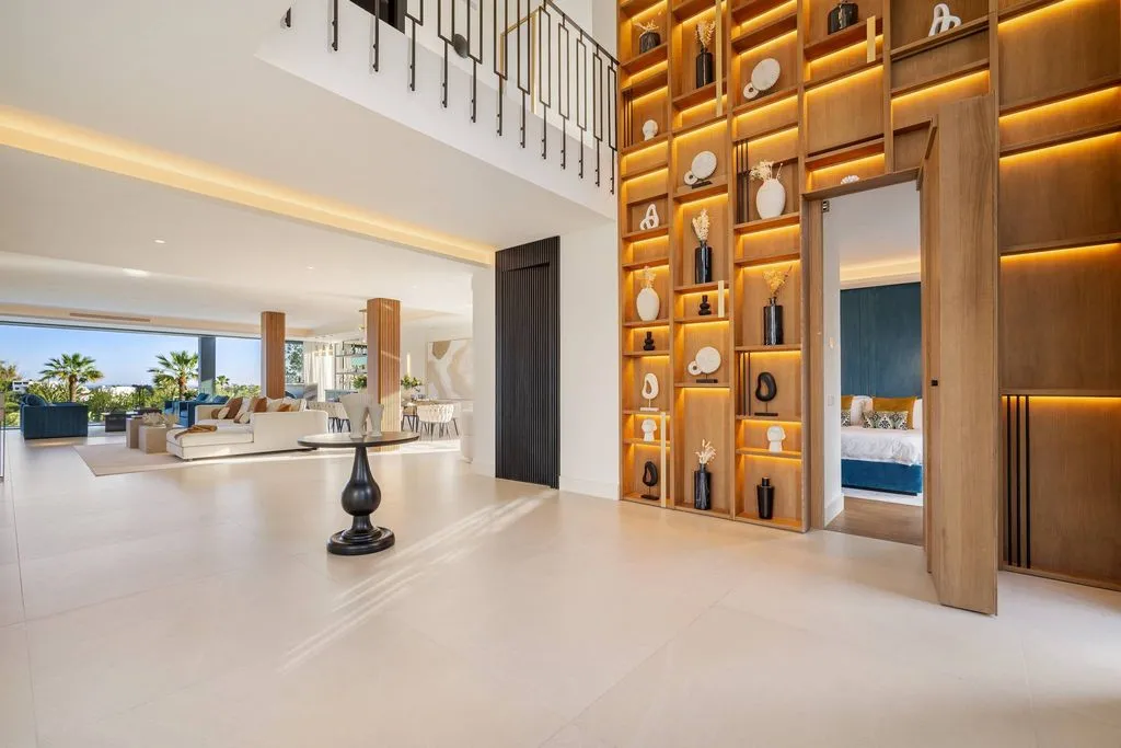 Entrée - Luxury Villa with Infinity Pool in Marbella