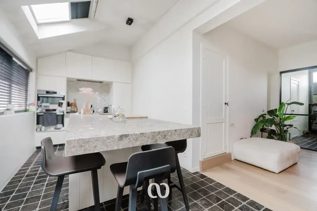 Cucina - Ready-to-Move Flat with Garden in Kruishoutem Centre
