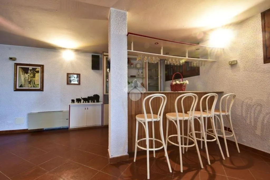 Salle à manger - Luxury Villa with Pool in Montescudo