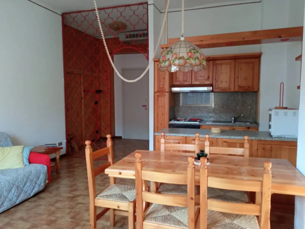 Söögituba - Penthouse with Panoramic Views in Lurisia Terme