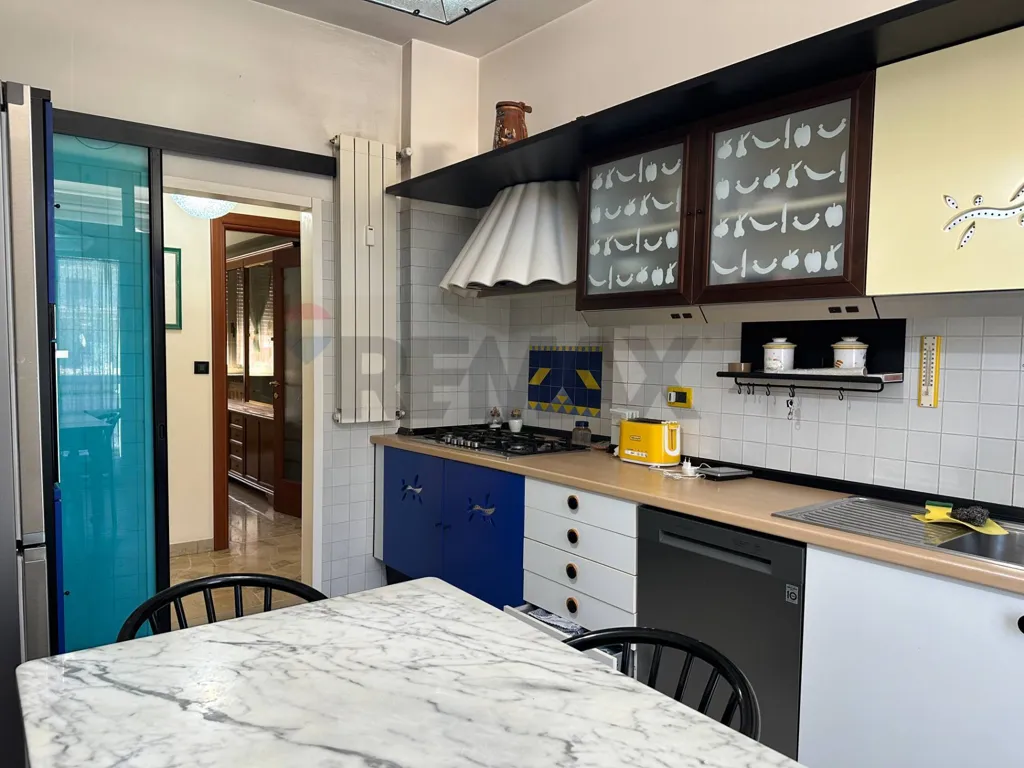 Köök - Apartment with Balcony near L'Aquila Centre