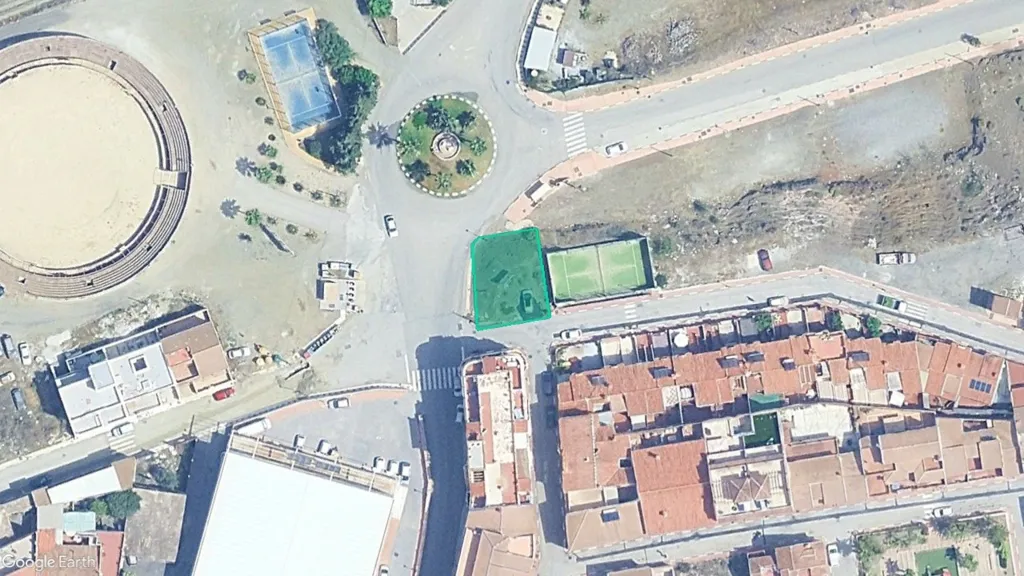 Õhuvaade - Plot with Infrastructure in Benamocarra, Málaga