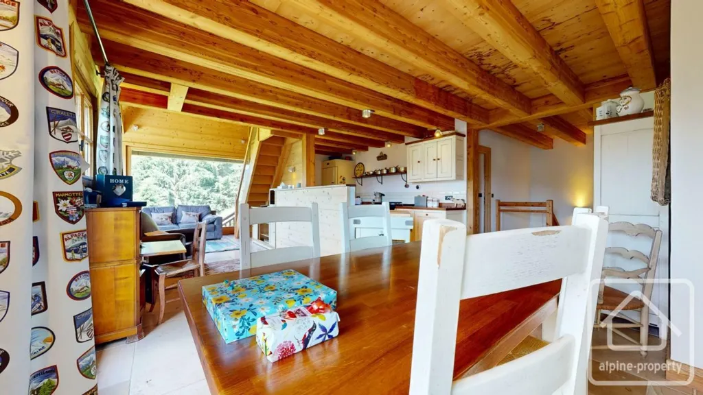 Söögituba - Luxury Chalet with Panoramic View in Châtel