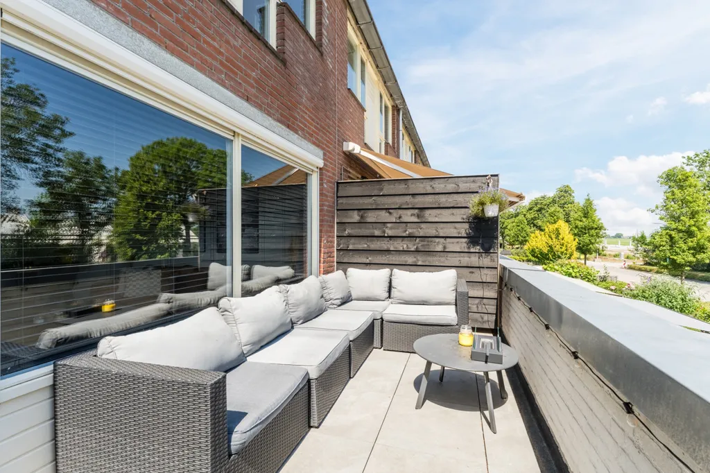 Terrasse - Maisonnette with Garden View in Linschoten