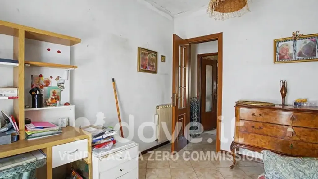 Chambres - Apartment with Balcony in Luino's Historic Centre