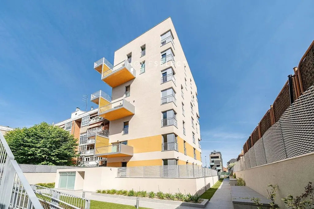 Välivaade - T2 Apartment with Pool in San Juan Bautista