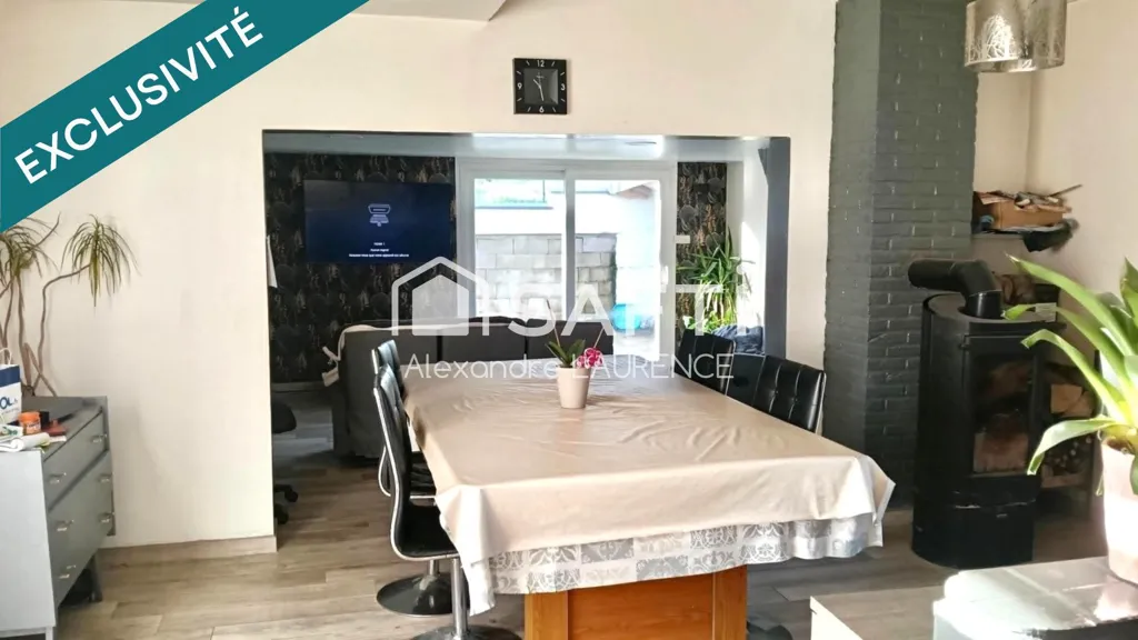 Salle à manger - Maison avec Jardin et Terrasse à Bléquin