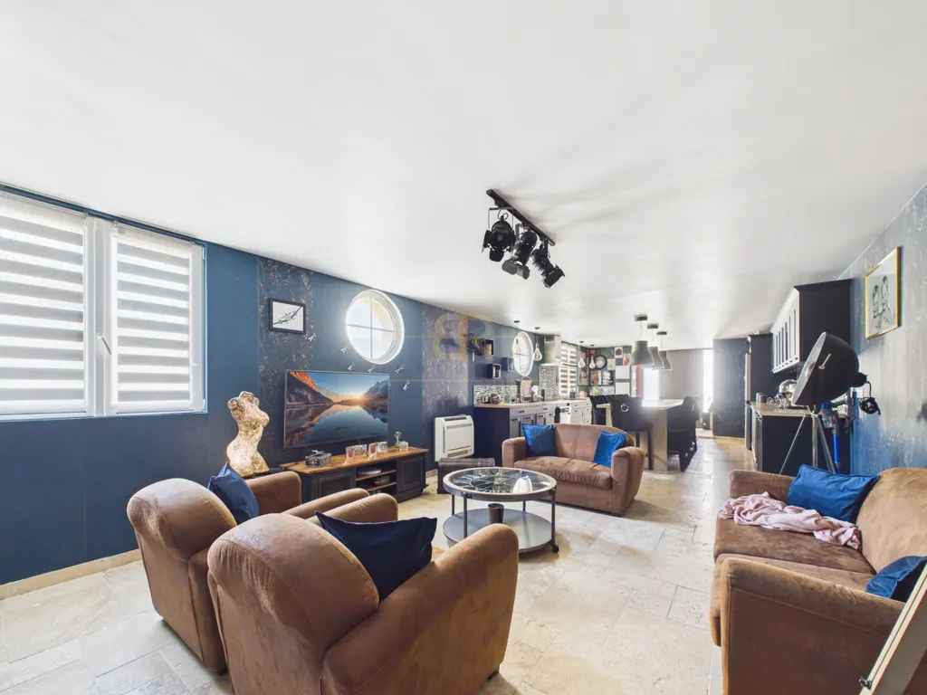 Séjour - Maison avec Terrasse et Jardin à Reims