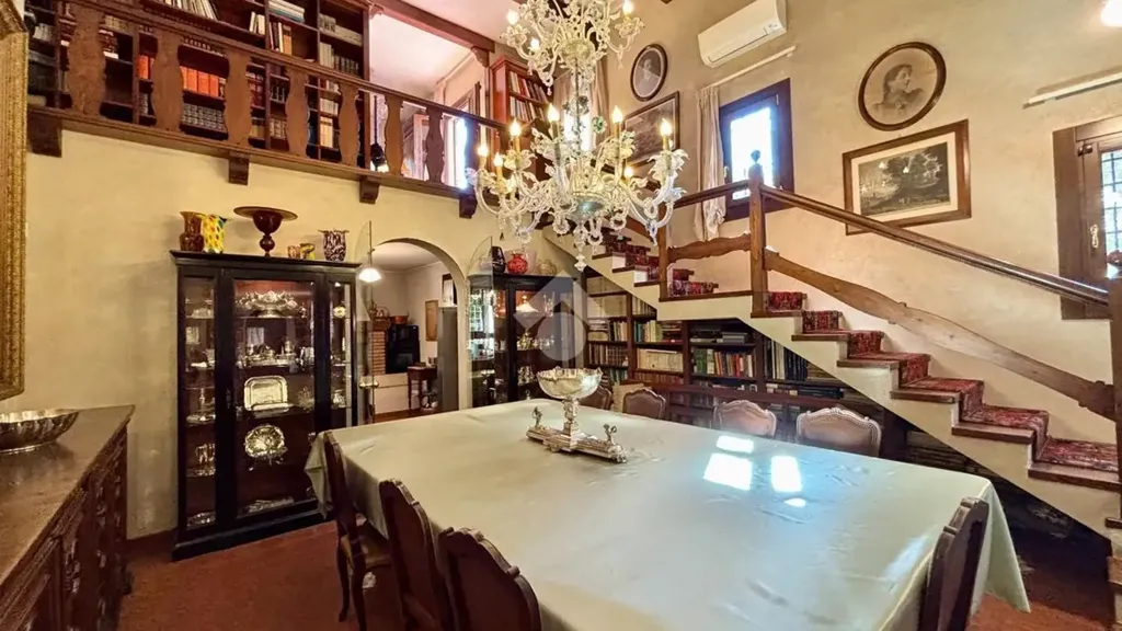 Sala da pranzo - Historic Villa with Pool in Sona