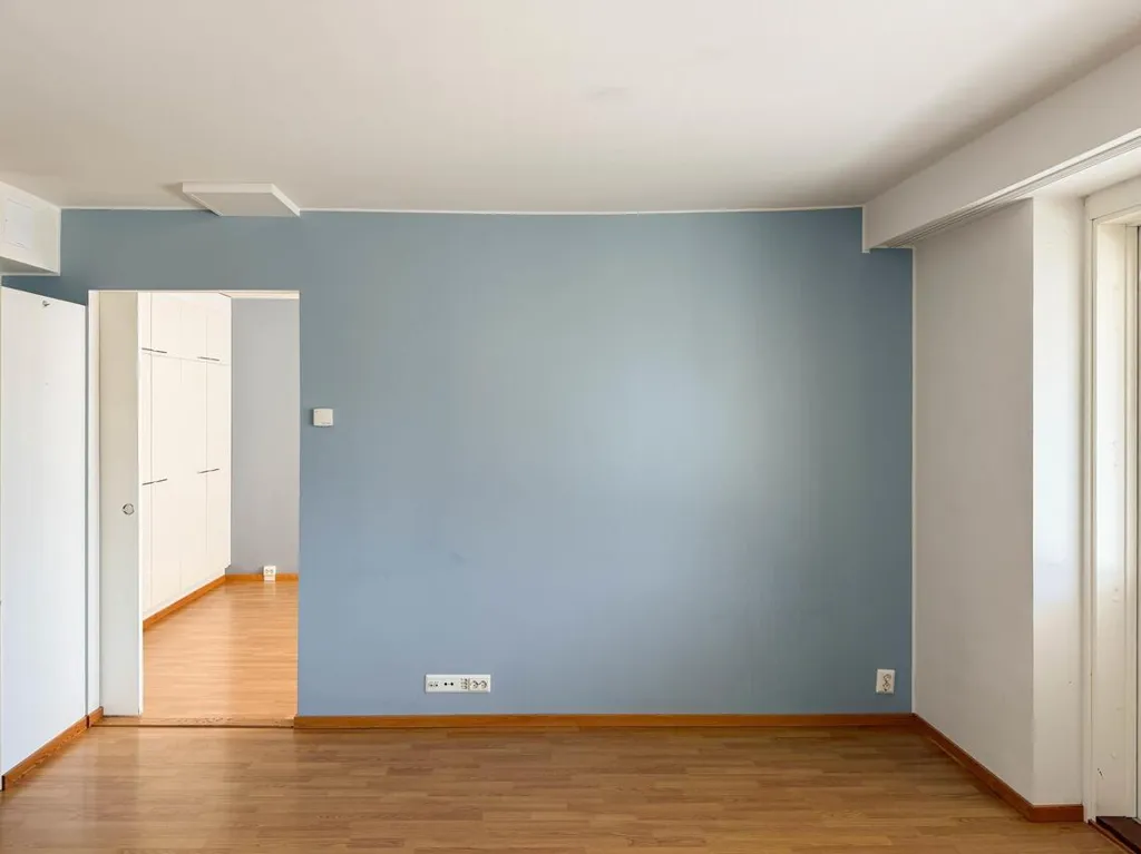other_room