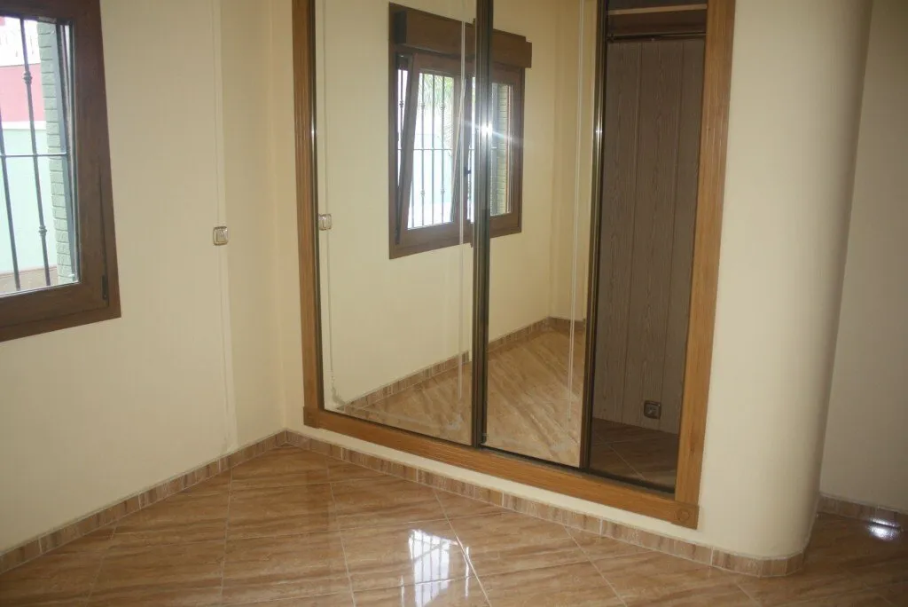 Esik - Villa with Pool and Sea View in Torrevieja