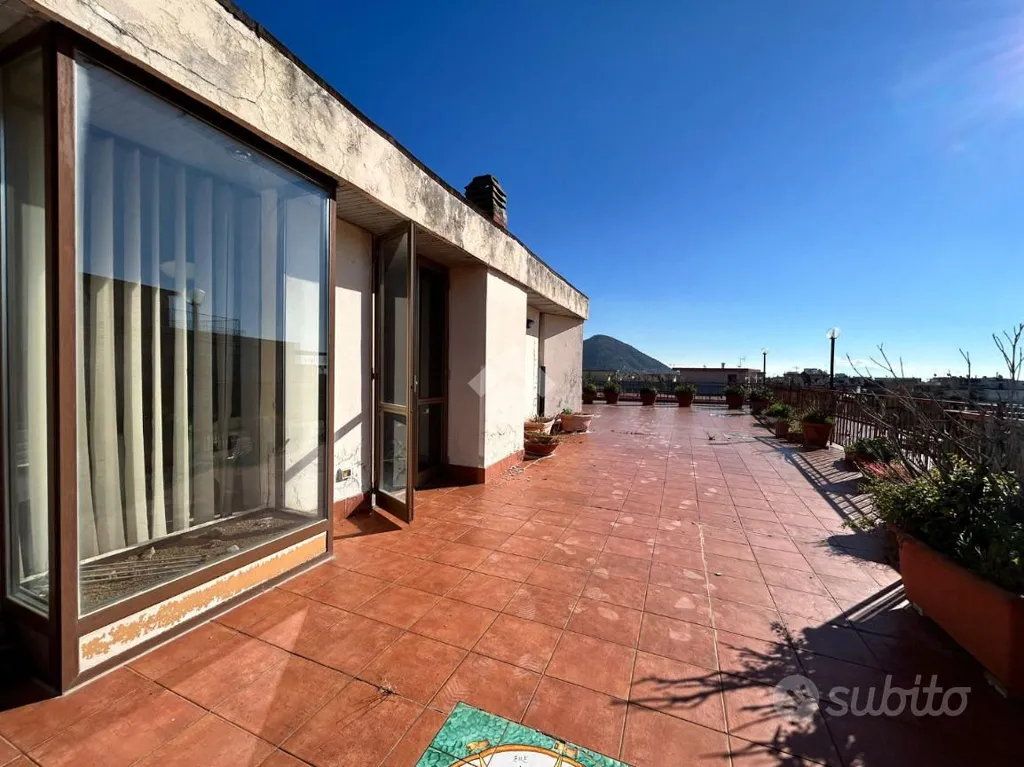 Terrass - Apartment with Rooftop Terrace in Salerno
