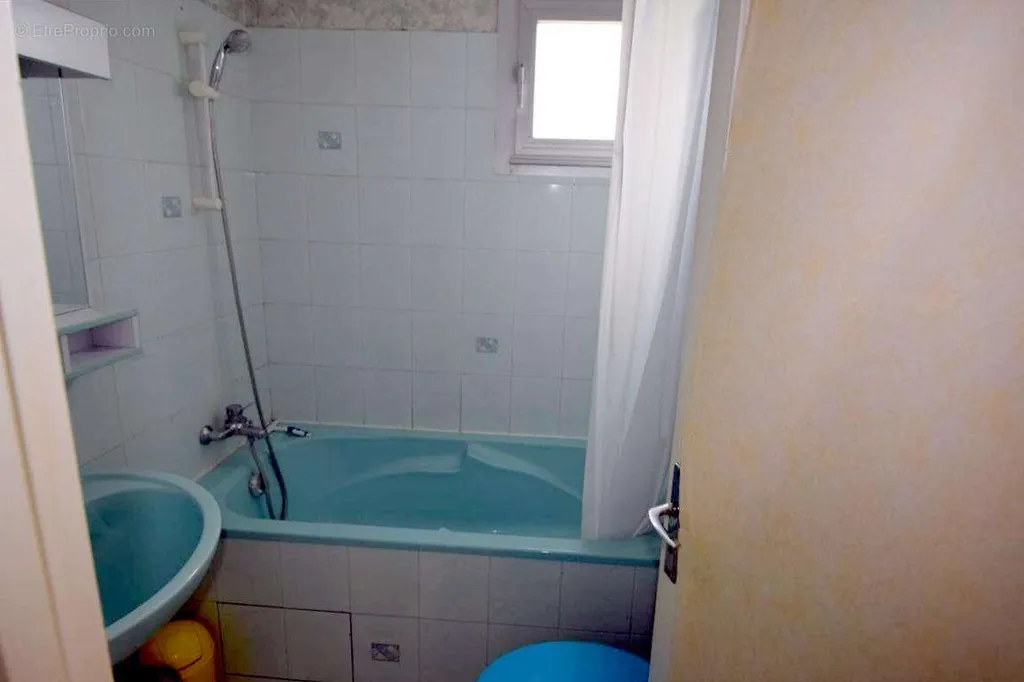 Vannitoad - Studio with Balcony in Royan