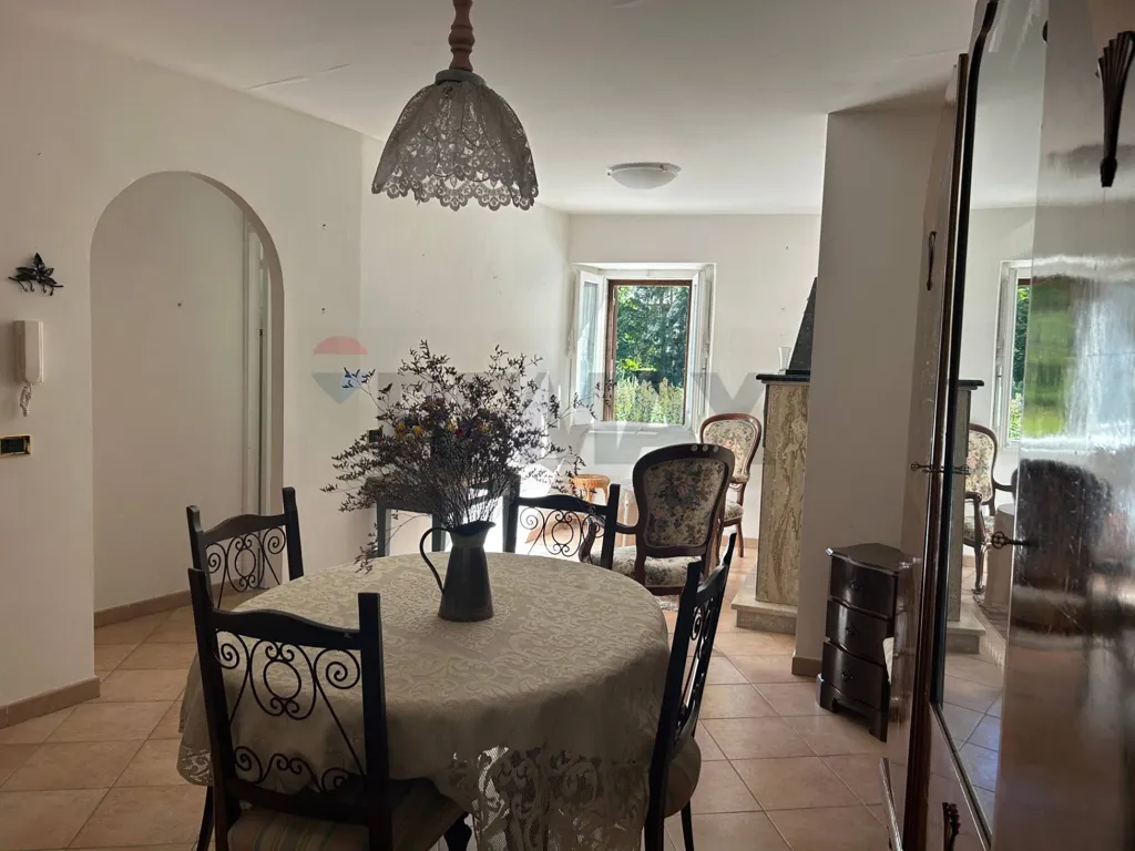 Salle à manger - Apartment with Mountain View in Civitella Alfedena