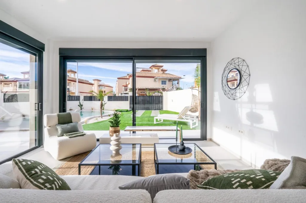 Soggiorno - Architectural Villa with Private Pool in Roldán