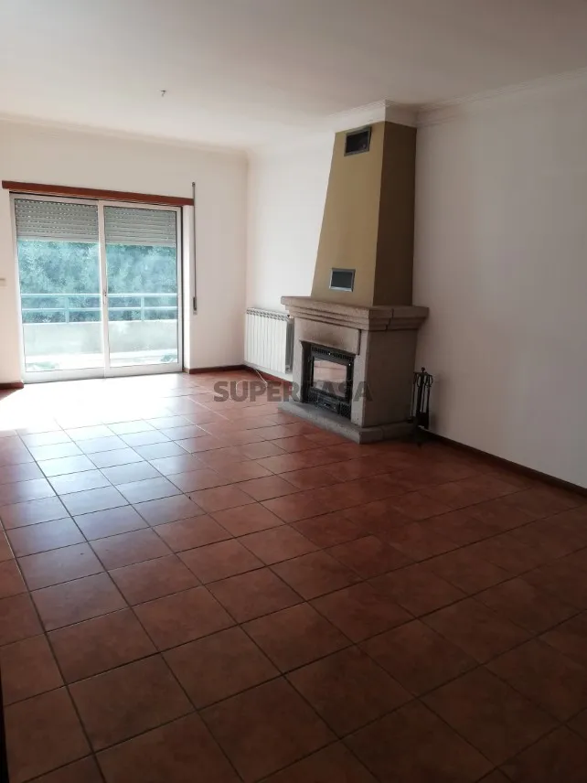 Soggiorno - Duplex Apartment with Garage in Mangualde