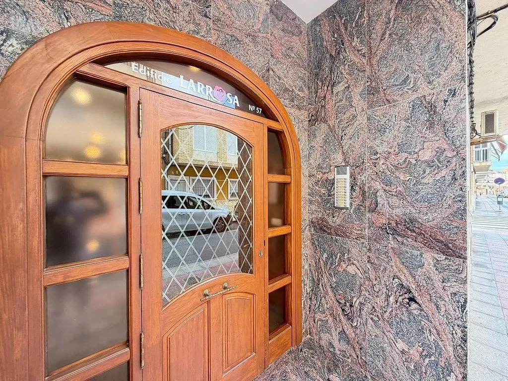 hallway_entrance