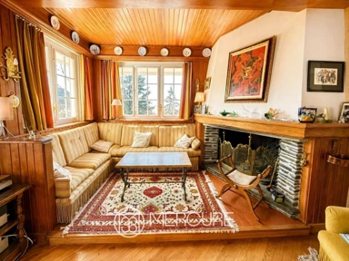 Séjour - Chalet Traditionnel avec Vue Panoramique sur les Pyrénées