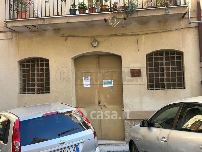 Välivaade - Ground Floor Bilocale in Caltanissetta