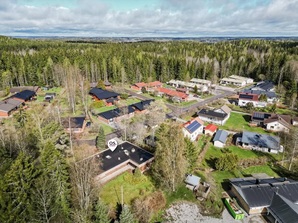 Õhuvaade - Developable Plot with House in Linnainmaa