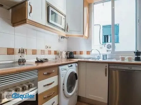 Kitchen - Bright Apartment with Balcony in Chueca, Madrid