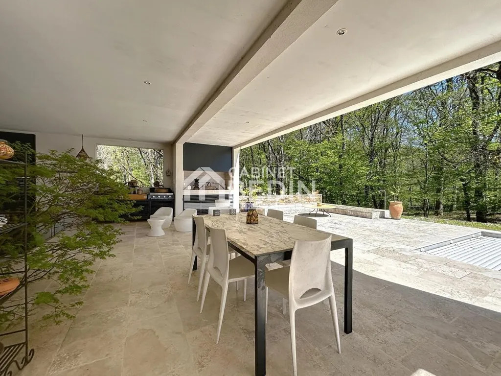 Terrasse - Demeure avec Piscine et Jardin à Castelmauru