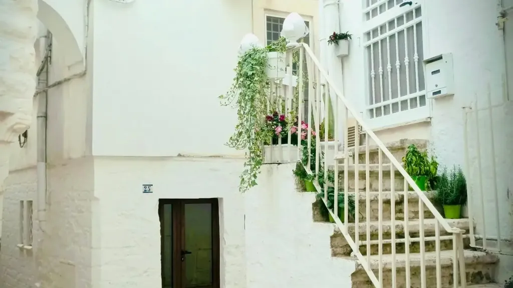 Toad - Typical House with Fireplace in Cisternino