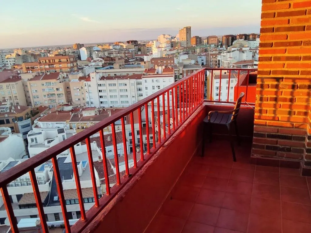 Rõdu - Apartment with Balcony Views in Centro-Carretas