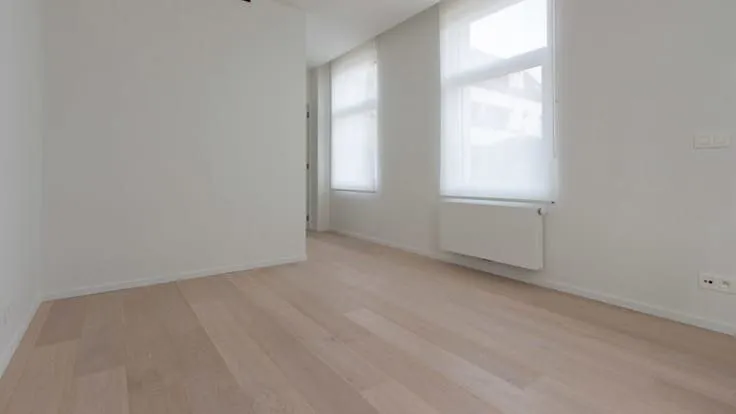 Toad - New 1BR Flat with Terrace in La Hulpe