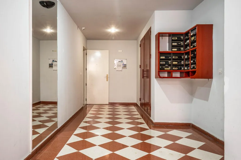 Esik - Duplex with Garage in Alcalá la Real, Granada